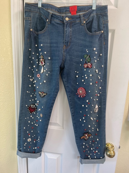 V Cristina Embellished Blue Jeans - Picture 8 of 10
